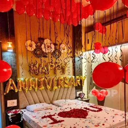 Anniversary Balloon Decoration Services in Ghaziabad